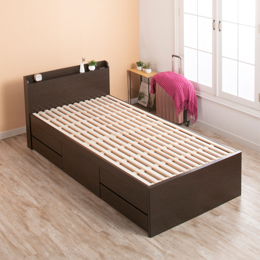 カラー：ブラウン